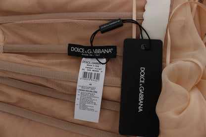 Elegante vestido largo de seda beige