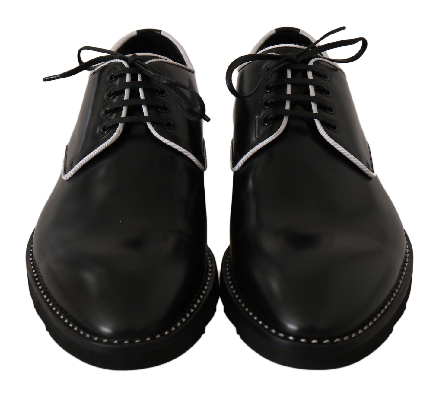 Elegantes zapatos de vestir Derby de cuero negro