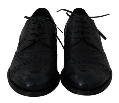 Elegantes zapatos de vestir Derby con punta de ala en azul oscuro