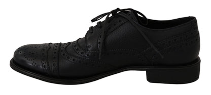 Elegantes zapatos de vestir Derby con punta de ala en azul oscuro