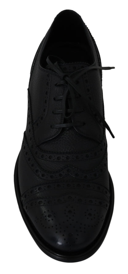 Elegantes zapatos de vestir Derby con punta de ala en azul oscuro