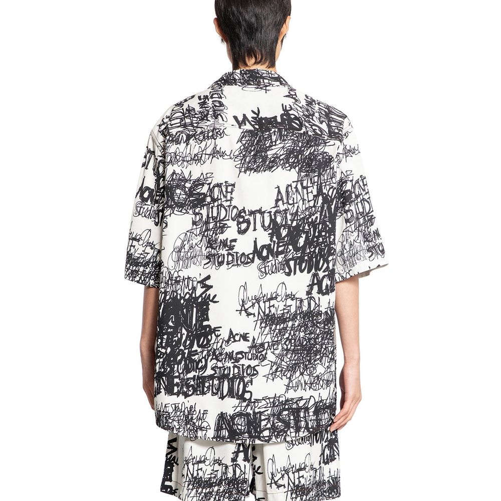 Printed button-up shirt