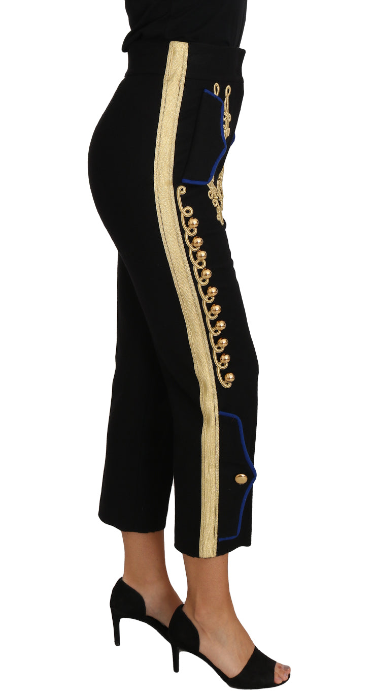 Elegantes pantalones negros con adornos militares