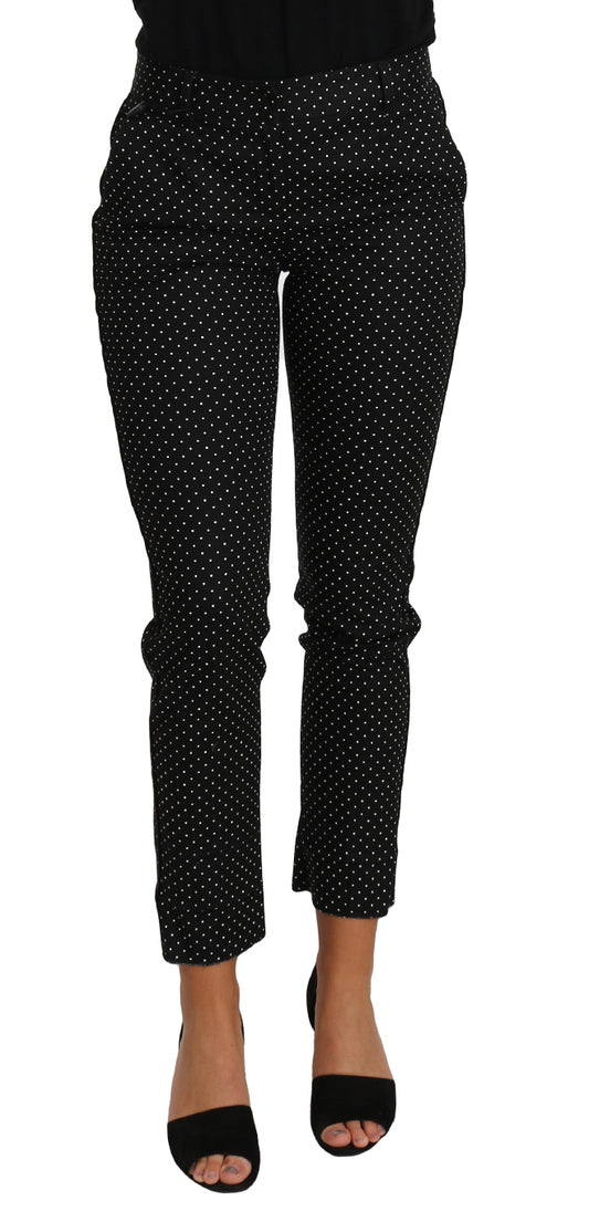 Elegantes pantalones cortos de lunares