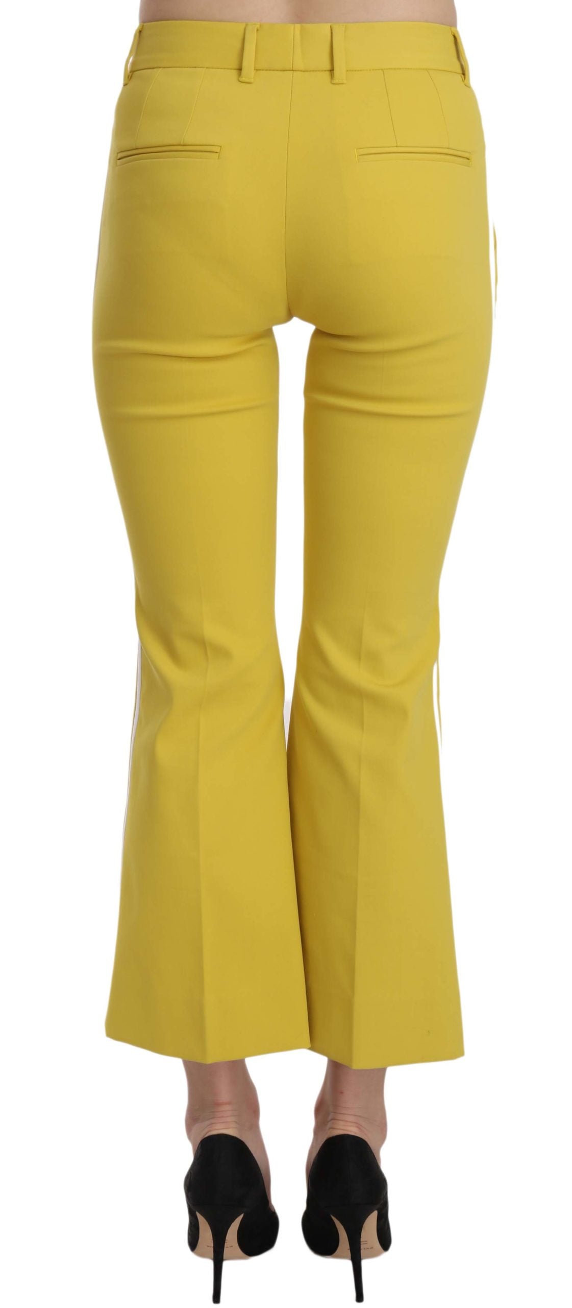 Pantalones acampanados amarillos chic para veladas elegantes