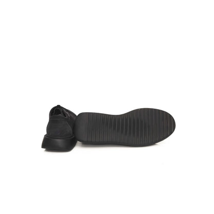 Black Cowhide Shoe